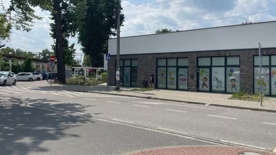 2-latek sam opuszcza żłobek, a opiekunki nawet się nie orientują? Kolejny taki skandal w placówce w Piastowie
