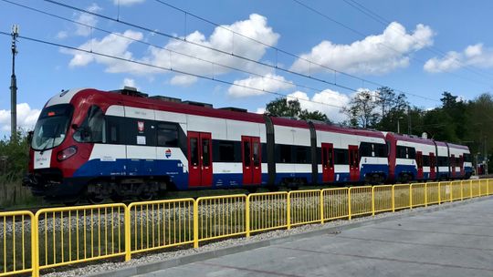 Infolinia WKD zostaje na stałe. Dostępna dla pasażerów przez cały tydzień