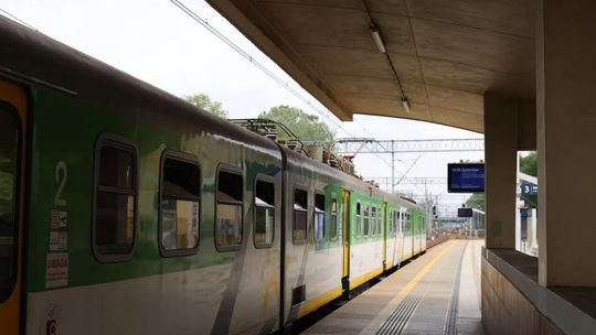 Nocne autobusy zamiast pociągów do Żyrardowa