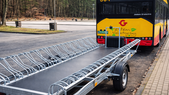 Nowe linie autobusowe do Kampinosu z przewozem rowerów