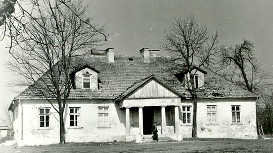 W podróży po ziemi grodziskiej i okolicach, czyli galopem przez historię