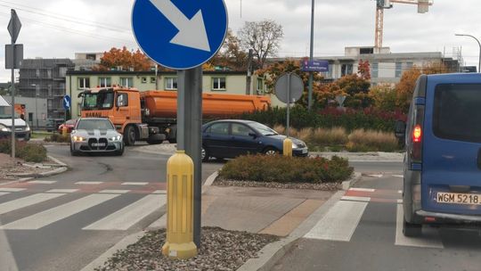 „Znowu ten koszmar!”. Ogromne korki na remontowanym odcinku Królewskiej w Milanówku