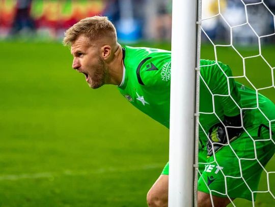 41-letni były bramkarz FC Porto zagra w Pogoni?
