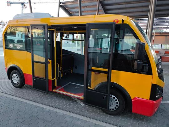 Autobusem do Centrum Mody w Nadarzynie