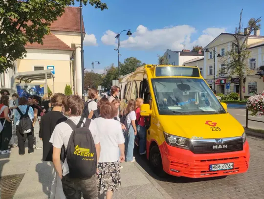 Bezpłatne autobusy w Brwinowie. Gmina uruchamia komunikację zastępczą