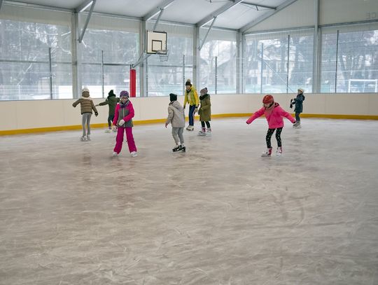 Bezpłatne lodowiska w gminie Michałowice już otwarte Bezpłatne lodowiska w gminie Michałowice już otwarte