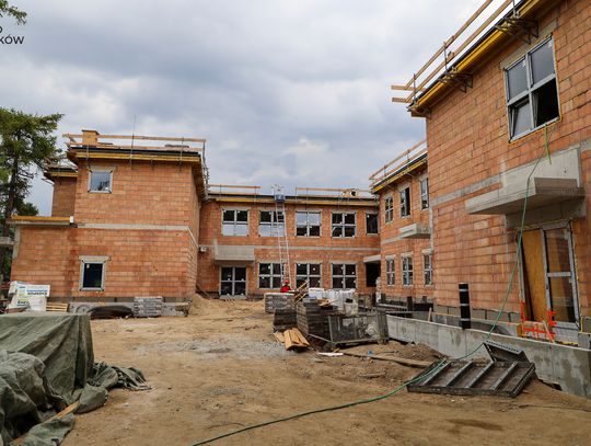Budowa Przedszkola Miejskiego nr. 9 w Pruszkowie trwa