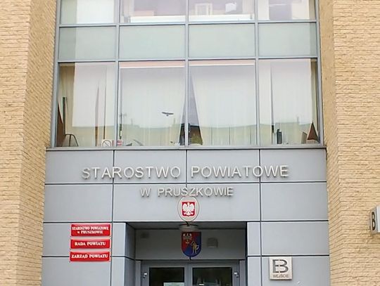 ChatBot i VoiceBot w Starostwie Powiatowym. Pruszków stawia na sztuczną inteligencję