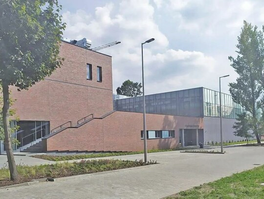 Czas wakacji przeznaczony na remonty w przedszkolach i szkołach