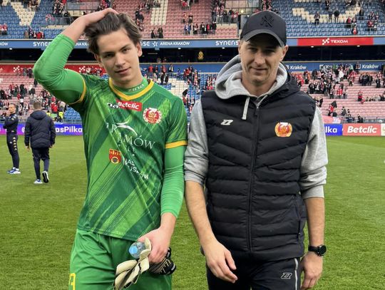 Czołówka im niestraszna Czołówka im niestraszna