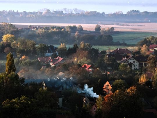 Gmina Michałowice walczy z "kopciuchami"