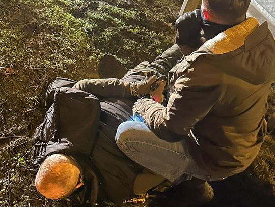Grodziscy kryminalni złapali złodziei tirów. „W porzuconym aucie było 16 telewizorów”