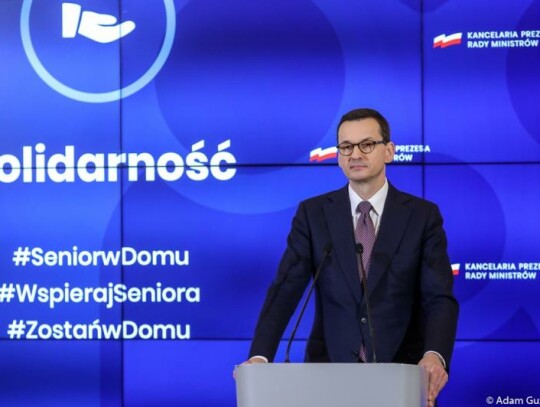 KPRM: złagodzenie części obostrzeń
