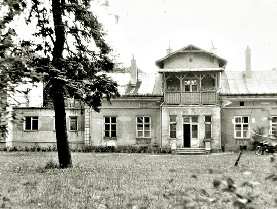 Kto zlecił zabójstwo dr. Drzewieckiego? Ostatnie słowa doktora i tajemnica majątku w Regułach