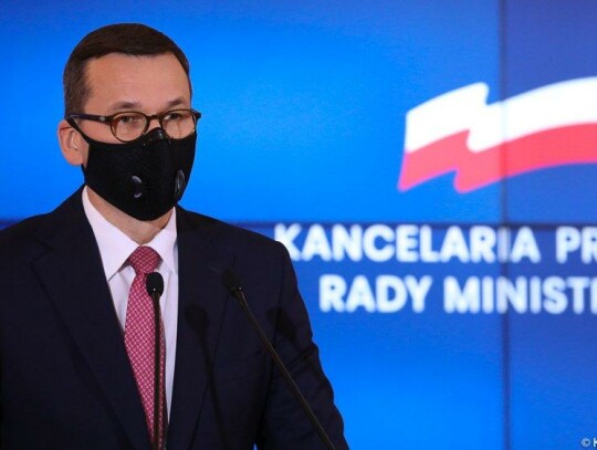 Morawiecki: Cmentarze będą zamknięte