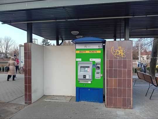 Nowe biletomaty Kolei Mazowieckich. Sprawdź, gdzie już działają