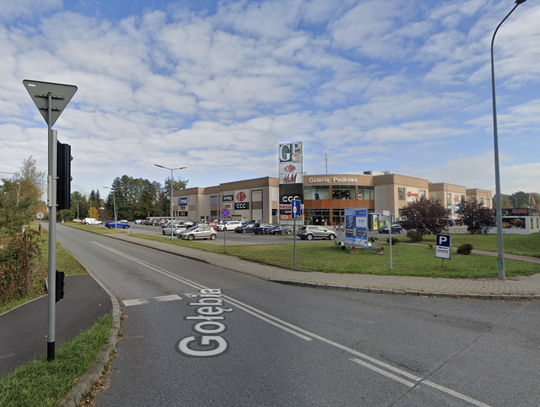 Nowe przejście dla pieszych przy Galerii Podkowa