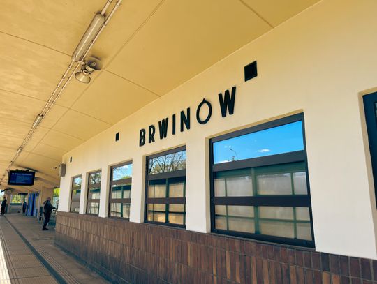 Nowy dworzec w Brwinowie już otwarty! Zabytkowa perła modernizmu odzyskała blask [ZDJĘCIA]
