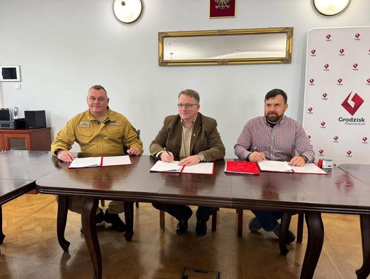 OSP Książenice czeka rozbudowa. Podpisano umowę na dokumentację