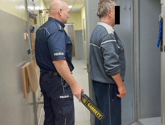 Pirat drogowy z gminy Żabia Woli idzie na rekord kraju! 10 zakazów i wyroków go nie powstrzymały!