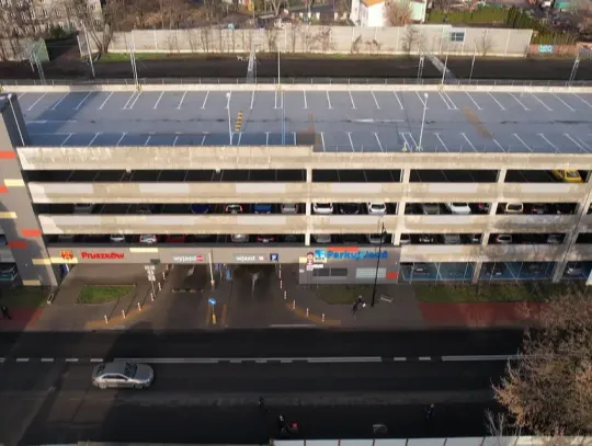 Płatny parking P+R przy ul. Sienkiewicza. Od 19 sierpnia nowe zasady