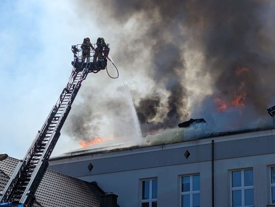 Płonie liceum w Grodzisku Mazowieckim