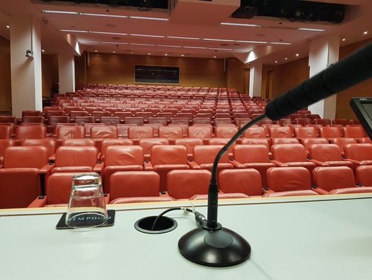 Porozmawiajmy o bezpieczeństwie! Debaty społeczne w Jaktorowie i Podkowie Leśnej Porozmawiajmy o bezpieczeństwie! Debaty społeczne w Jaktorowie i Podkowie Leśnej