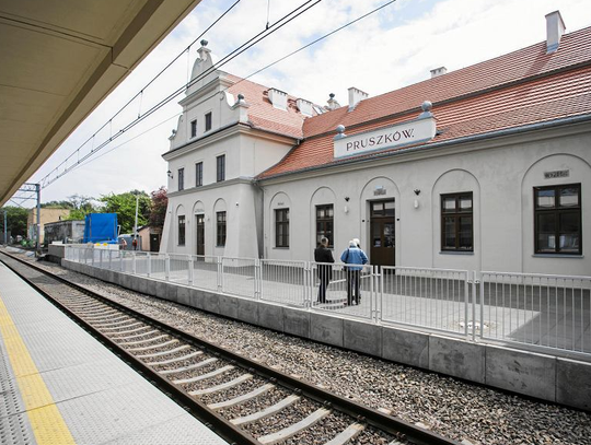 Punkt informacyjny dla obywateli Ukrainy w Przystanku Pruszków