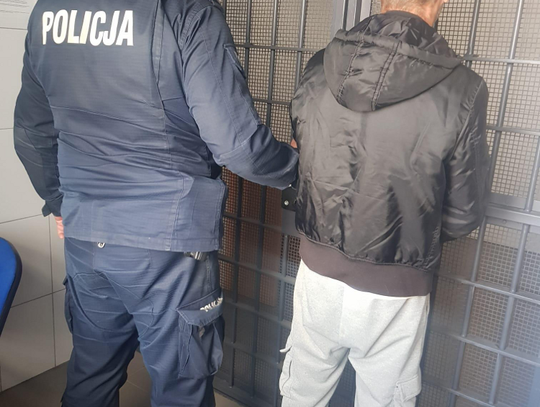 Raszyn: Jechał po alkoholu z 3 promilami. Nigdy nie miał prawa jazdy!