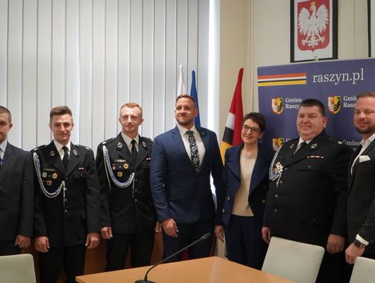 Raszyn wzmacnia strażaków