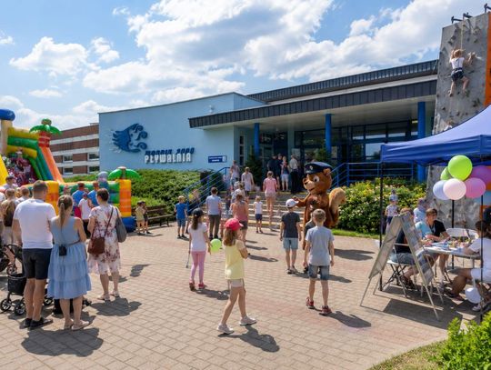 Rodzinny piknik na powitanie lata przy pływalni „Wodnik 2000” w Grodzisku