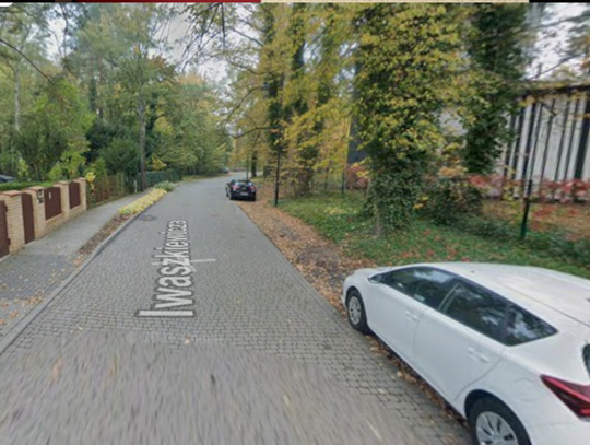 Ścieżka rowerowa i zakaz parkowania?