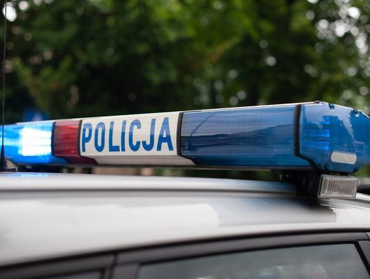 Szok w Podkowie Leśnej. Opiekunka znęcała się nad 89-latkiem