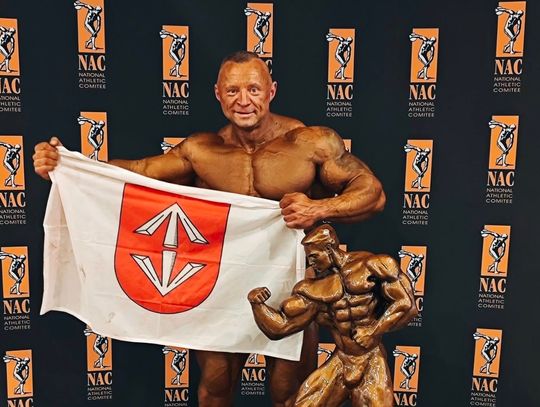 Tomasz Bolewski triumfuje jako Mr. Universe 2024!