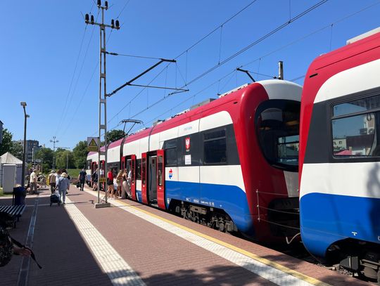 Uwaga, podróżni! Upały spowolnią pociągi WKD