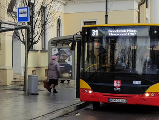 Uwaga. Zmiany w komunikacji miejskiej w okresie świątecznym