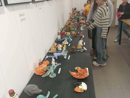 Wystawa dzieci w grodziskim Ognisku Plastycznym