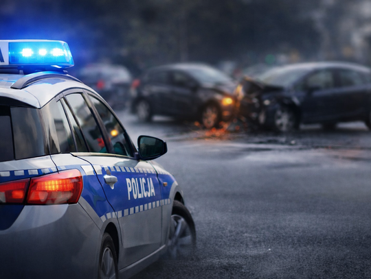 Zderzenie na Alei Krakowskiej. Jedna osoba trafiła do szpitala