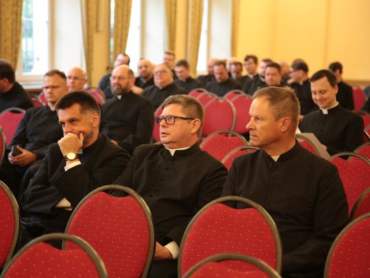 Zmiany księży w powiecie pruszkowskim. Gdzie mamy nowych wikariuszy?