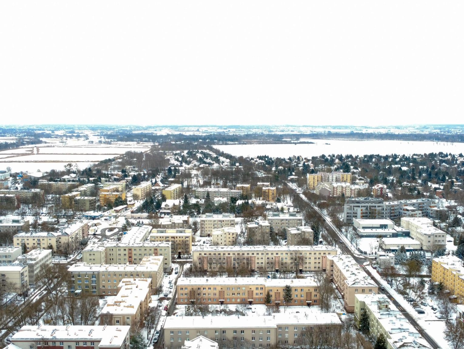 Chłodne dni w Pruszkowie – prognoza na weekend