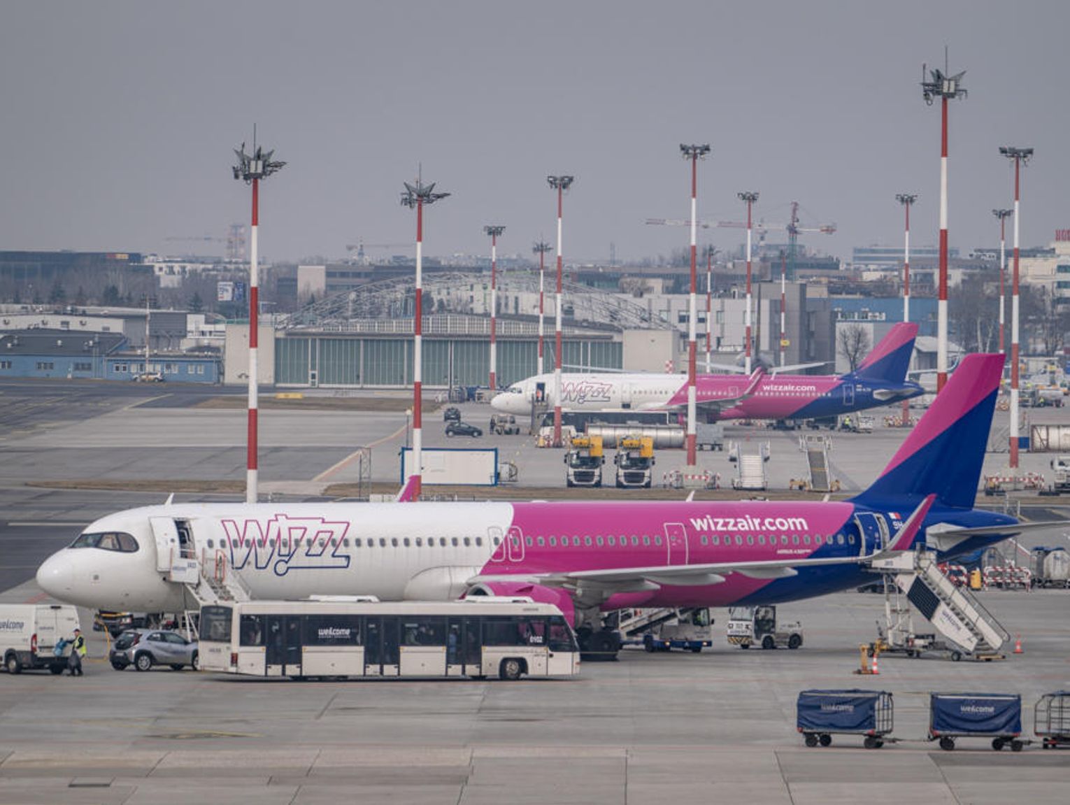 Ciszej nad Pruszkowem i Piastowem – remont pasa startowego na Okęciu