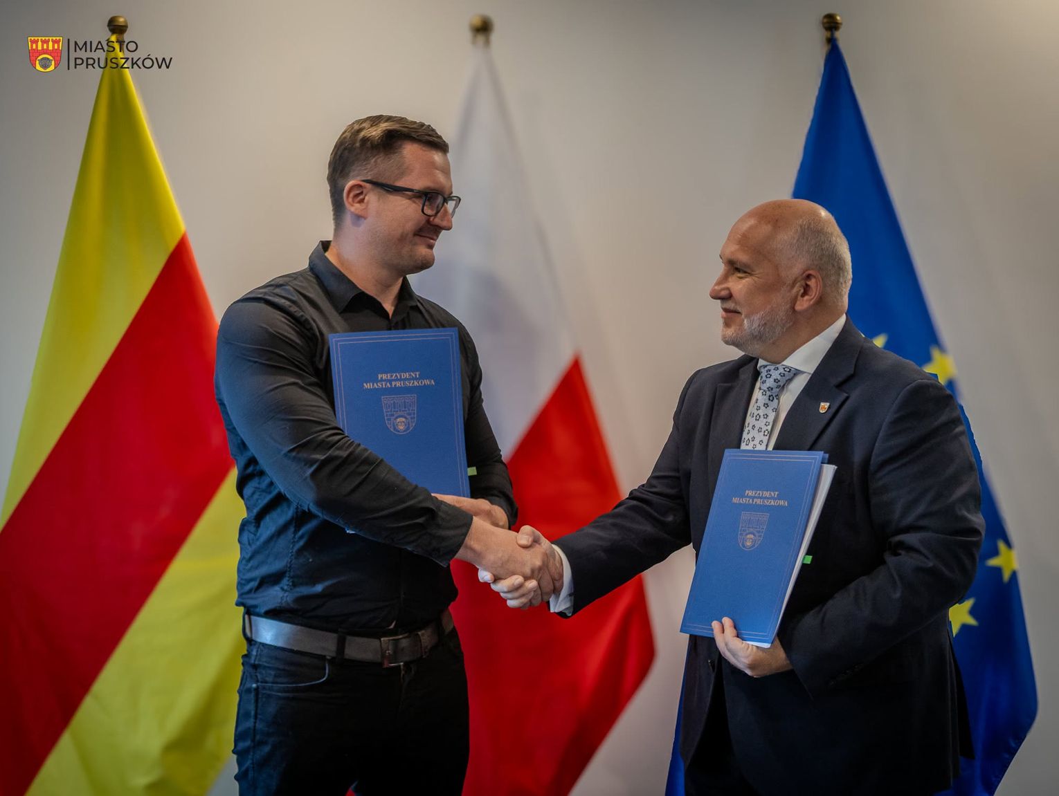 Duża inwestycja przy SP nr 2 w Pruszkowie. Powstanie hala i nowe boiska