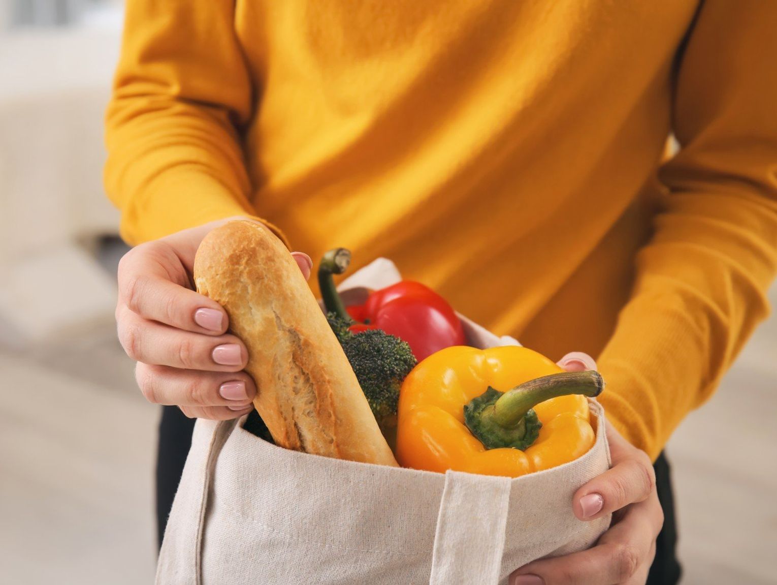Duży supermarket czy sklep blisko domu? Jak wybrać najlepsze miejsce na codzienne zakupy