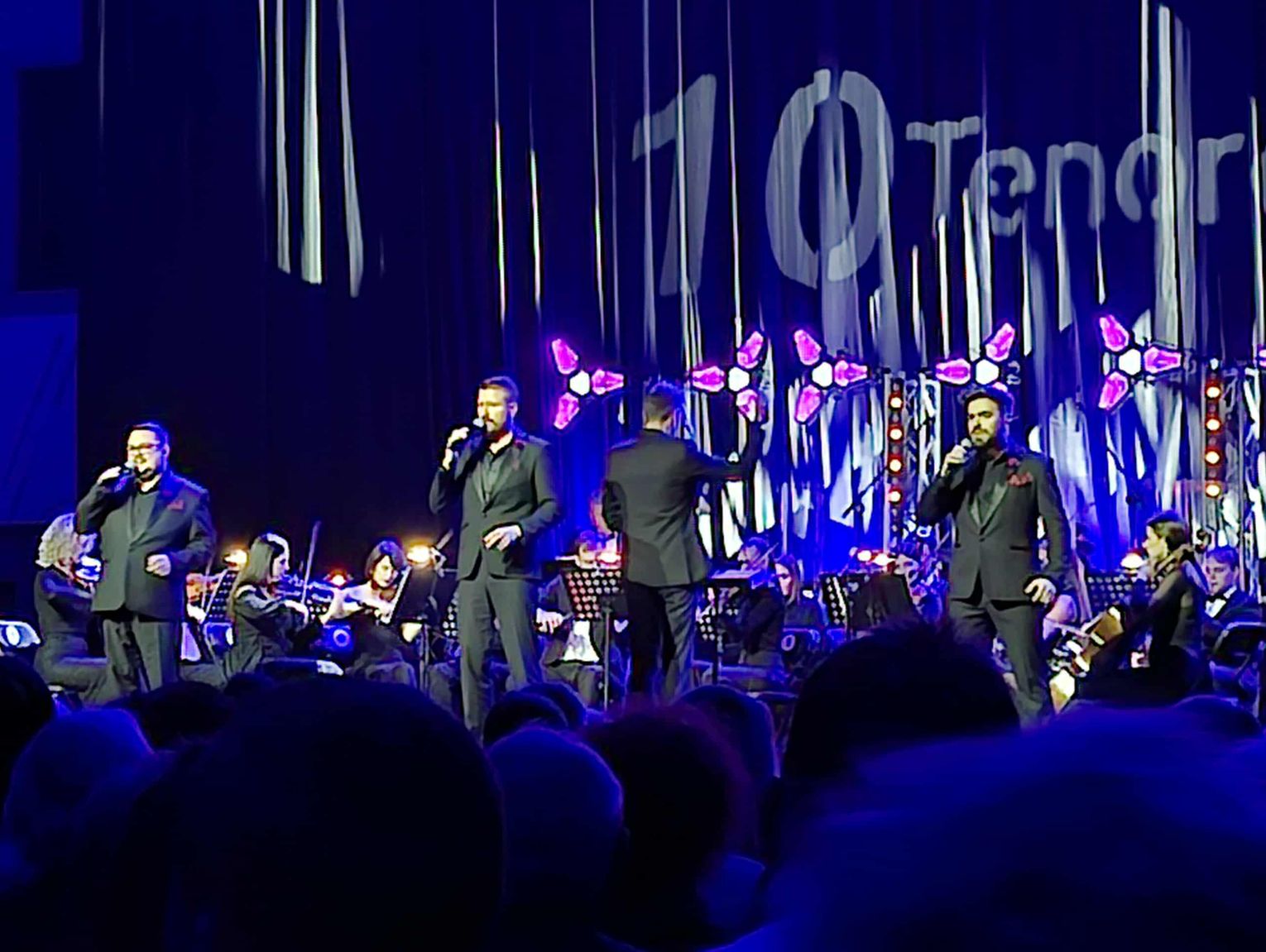 Dziesięciu tenorów na scenie w Grodzisku