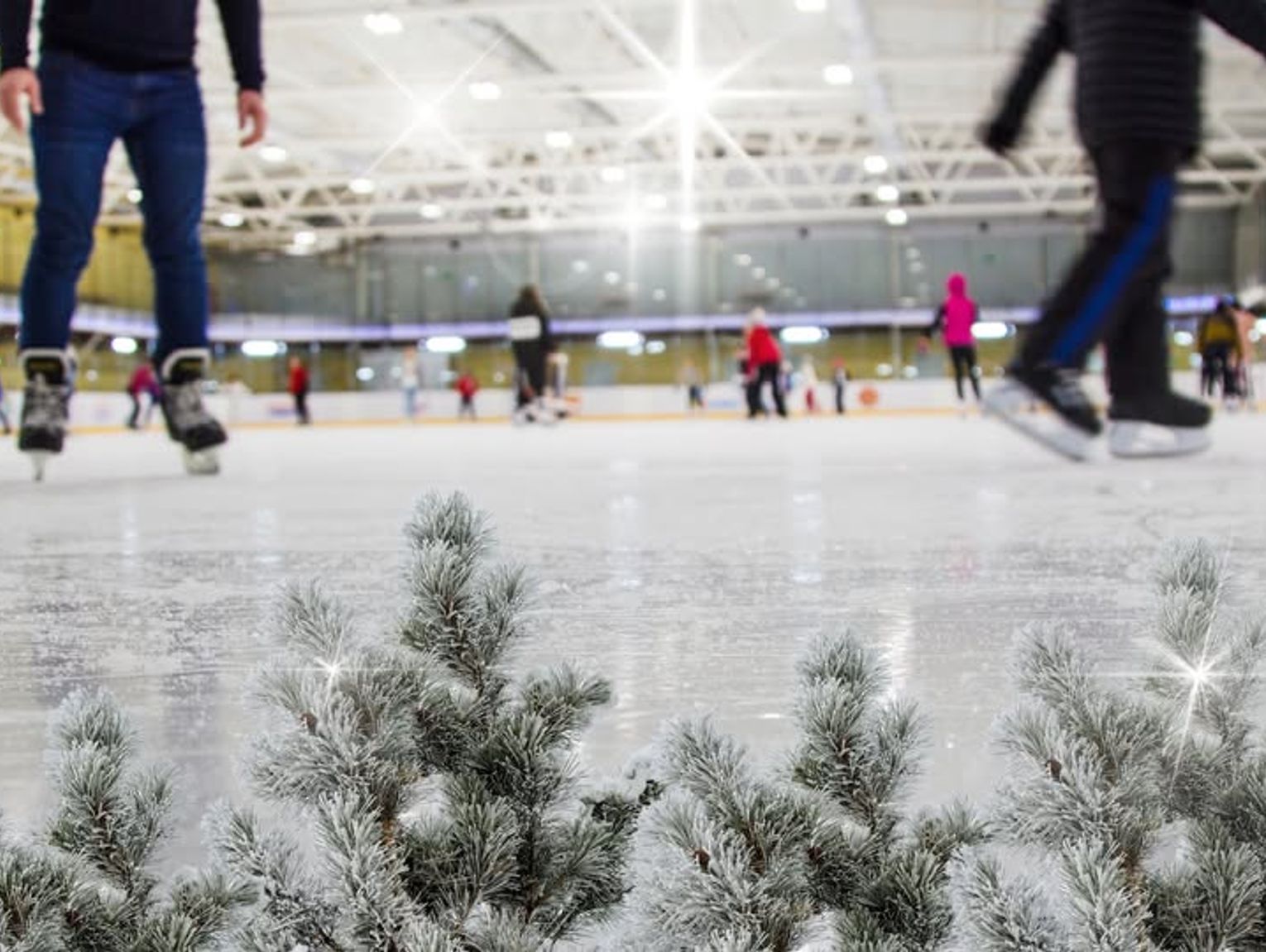 Miłośnicy łyżew mogą się szykować na sezon. Znamy termin otwarcia lodowiska w Pruszkowie