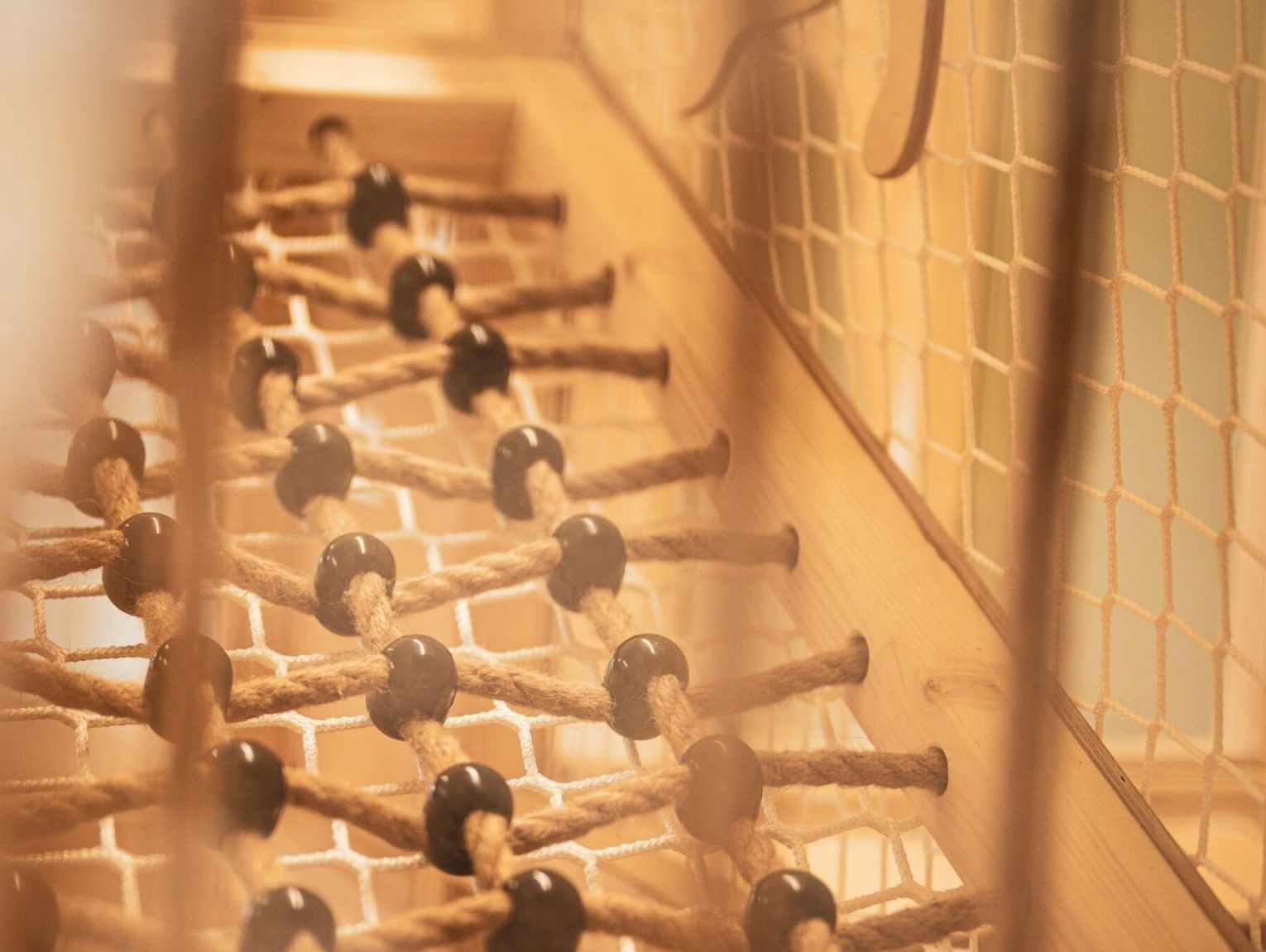 Montessori, kawa pistacjowa i zabawa bez końca – brzmi jak marzenie?