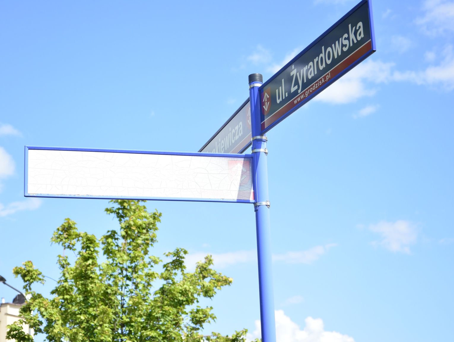 Nowe tablice z nazwami ulic w Grodzisku Mazowieckim