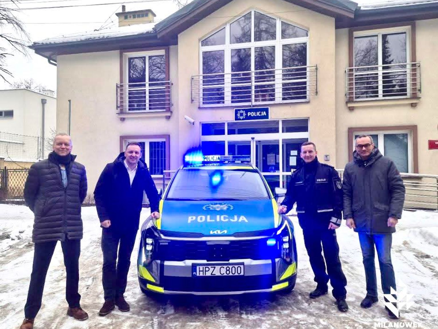 Nowy radiowóz dla policji w Milanówku