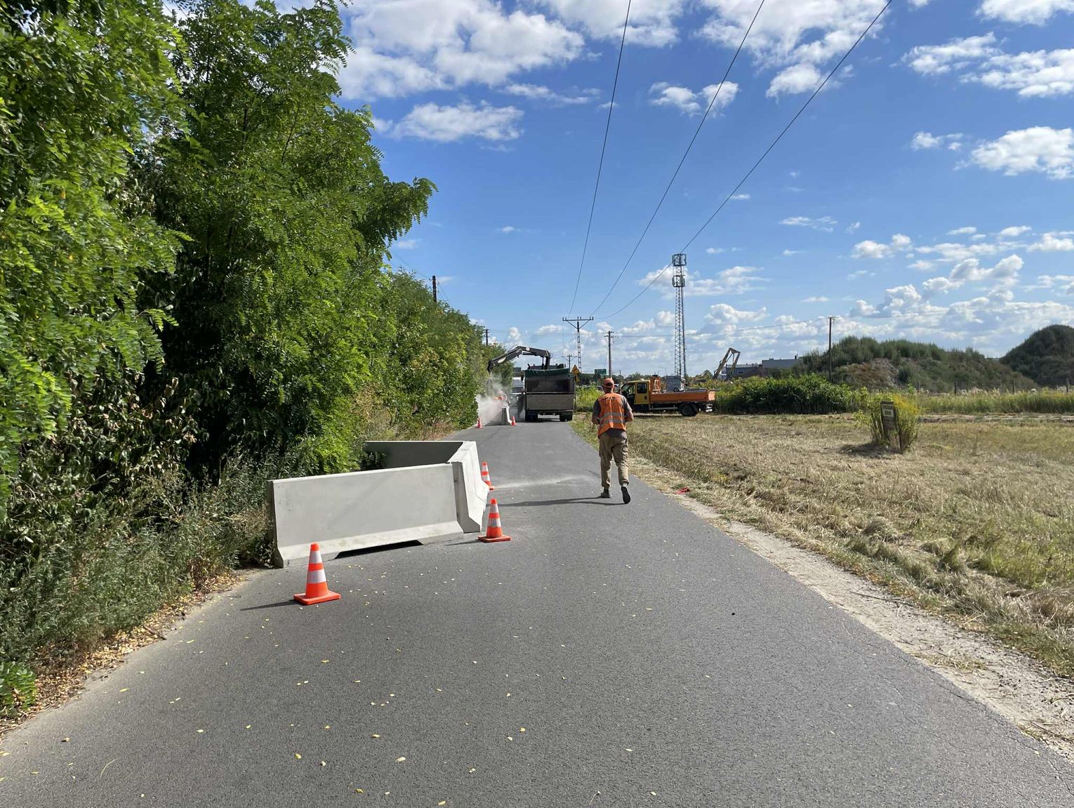 Od wtorku zwalniamy na ul. Żbikowej! Nowe zasady na drodze