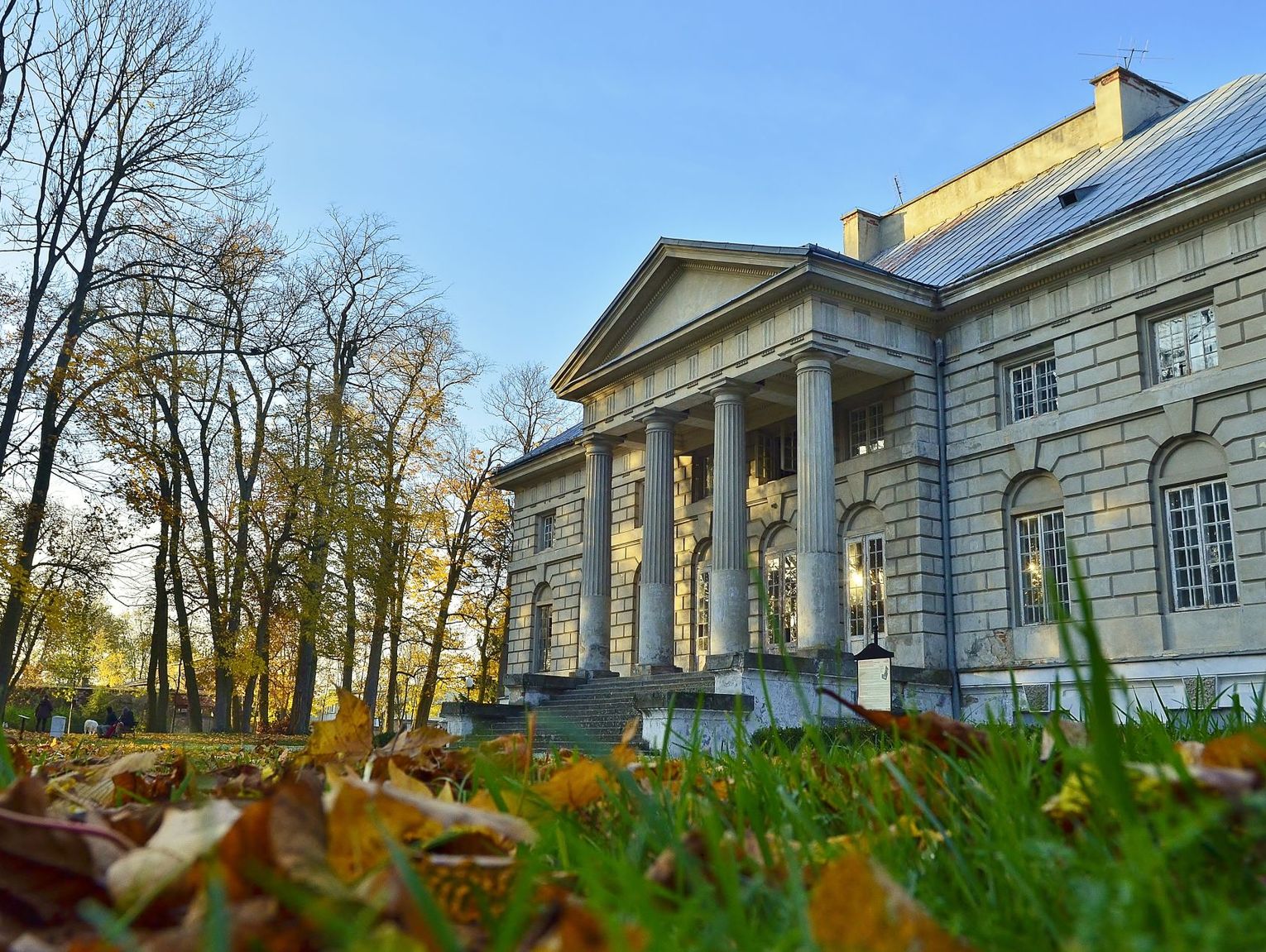 Pałac w Młochowie zyska nowe funkcje